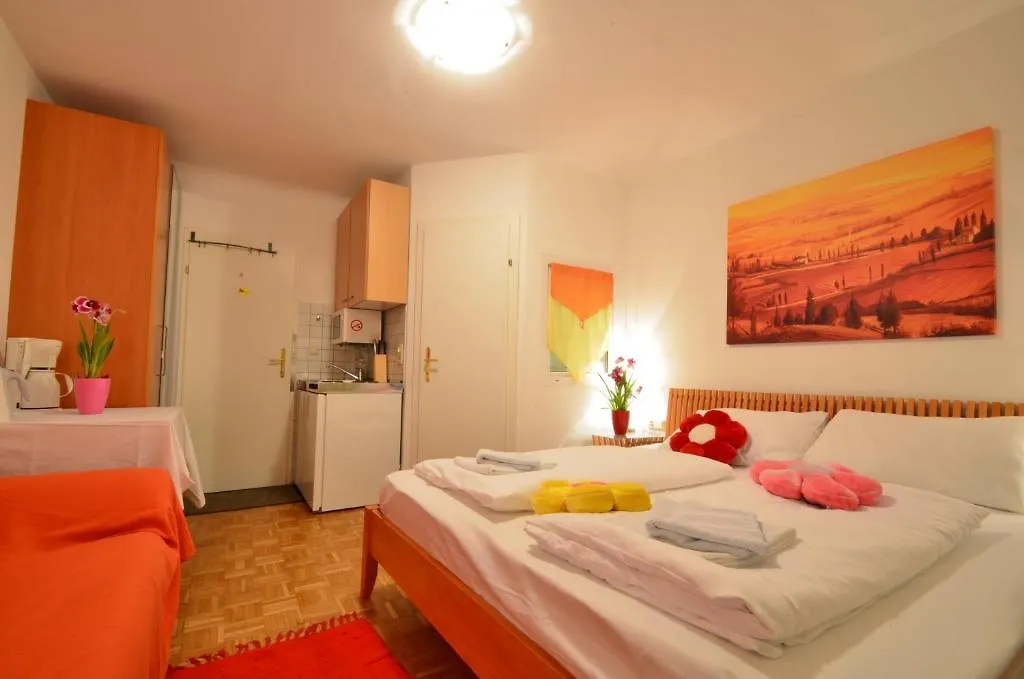 Ferienwohnung Ajo Vienna Siemens - Contactless Check-In
