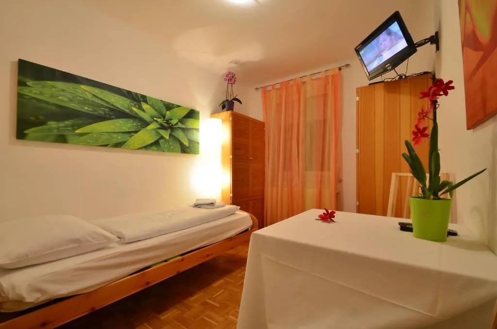 Ferienwohnung Ajo Vienna Siemens - Contactless Check-In 0*,